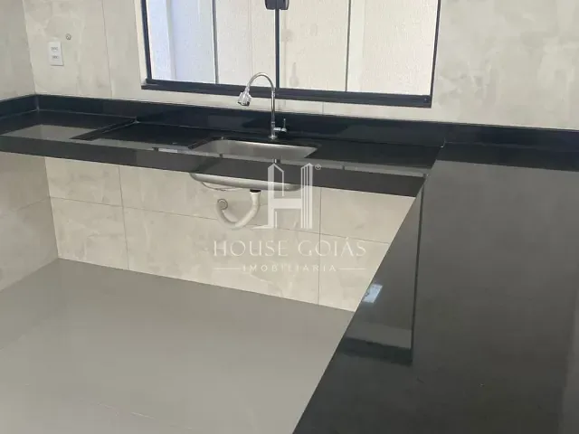 Casa com 180m² 3 quartos e 2 banheiros, à venda, no bairro Jardim Itaipu em Goiânia