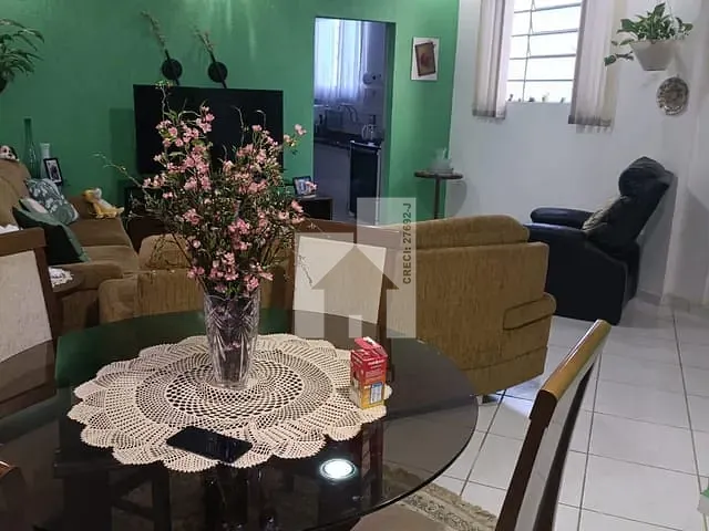 Casa com 302m² 4 quartos e 2 banheiros, à venda, no bairro Ponte de São João em Jundiaí