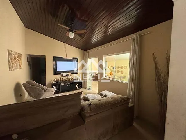 Casa com 150m² 2 quartos e 2 banheiros, à venda, no bairro Jaraguá em São Sebastião
