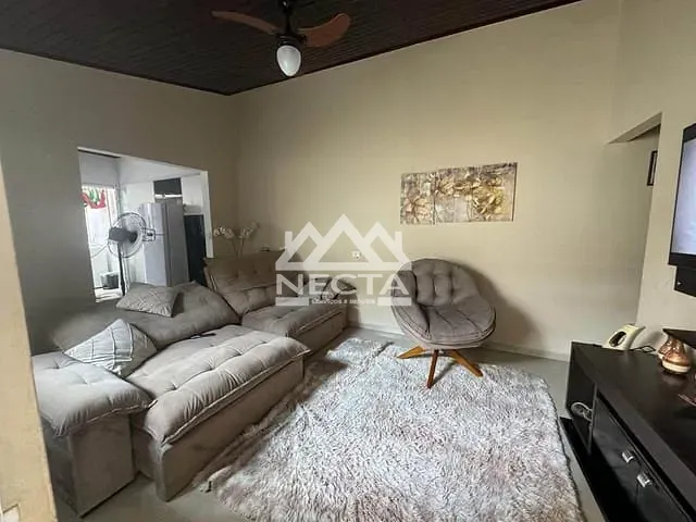Casa com 150m² 2 quartos e 2 banheiros, à venda, no bairro Jaraguá em São Sebastião