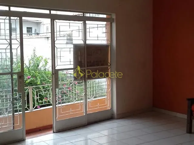 Casa com 262m² 4 quartos e 2 banheiros, à venda, no bairro Centro em Aparecida
