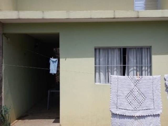 Casa com 130m² 3 quartos e 2 banheiros, à venda, no bairro Jardim Elvira em Osasco