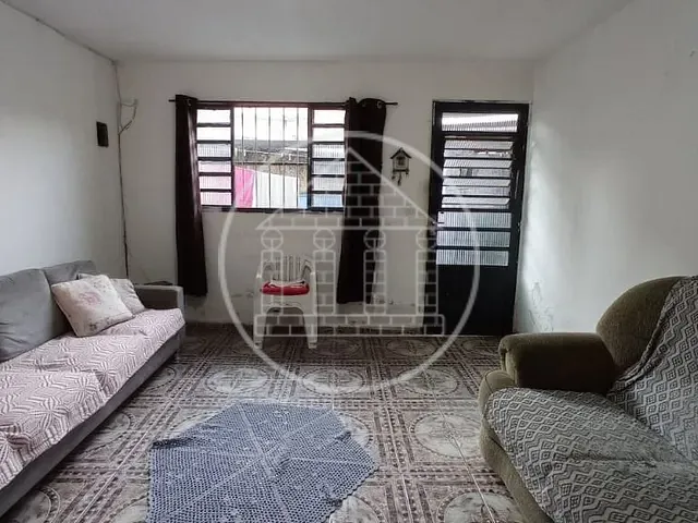 Casa com 300m² 2 quartos e 2 banheiros, à venda, no bairro Jardim Santa Rita em São Paulo
