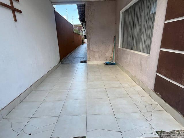 Casa 3 quartos e 3 banheiros, à venda ou para alugar, no bairro Maitinga em Bertioga