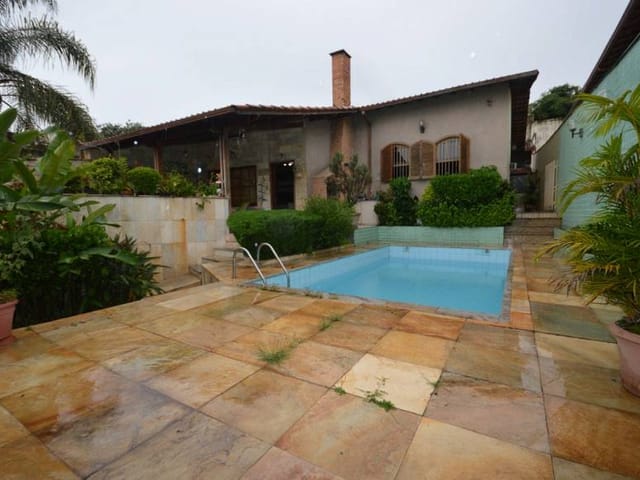 Foto do Casa - Casa com 5 Quartos, 3 banheiros com Piscina, Itapoã, Belo Horizonte, MG | Deltalar Imóveis