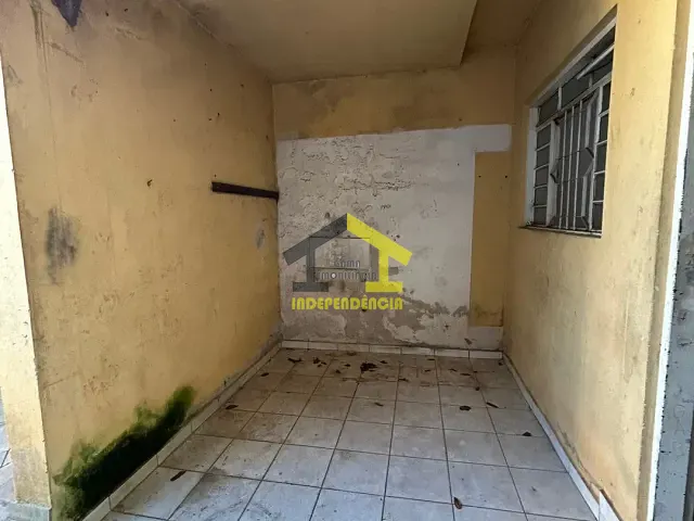 Casa 2 quartos e 2 banheiros, à venda, no bairro Jardim das Nações em Itatiba