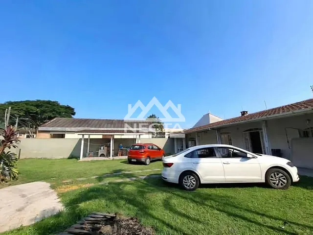 Casa 2 quartos e 1 banheiro, para alugar, no bairro Martim de Sá em Caraguatatuba