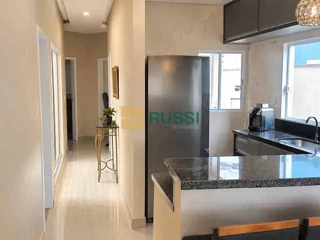 Sobrado 3 quartos e 2 banheiros, à venda, no bairro Jardim Santa Júlia em São José dos Campos
