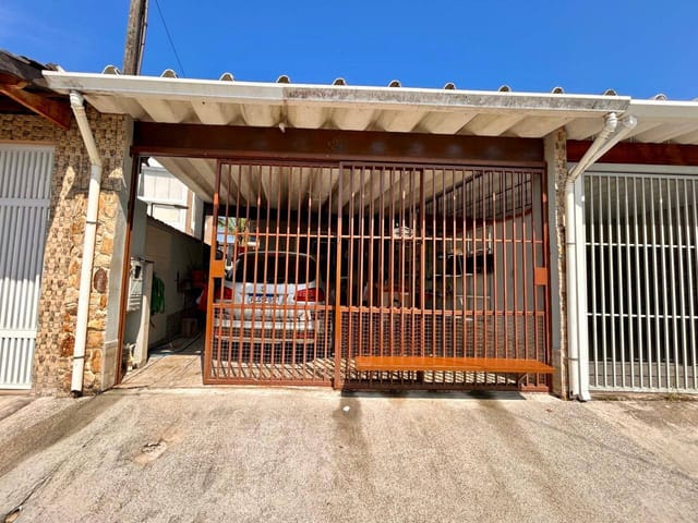 Casa com 170m² 3 quartos e 3 banheiros, à venda, no bairro Vista Linda em Bertioga