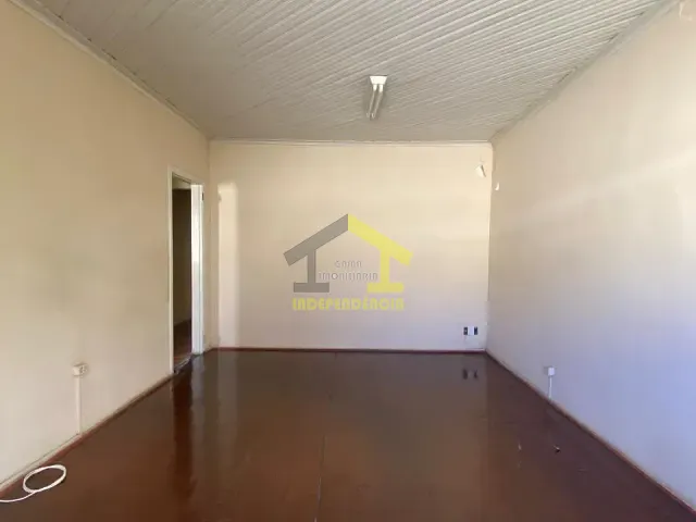 Casa com 176m² 3 quartos e 1 banheiro, à venda, no bairro Vila Brasileira em Itatiba