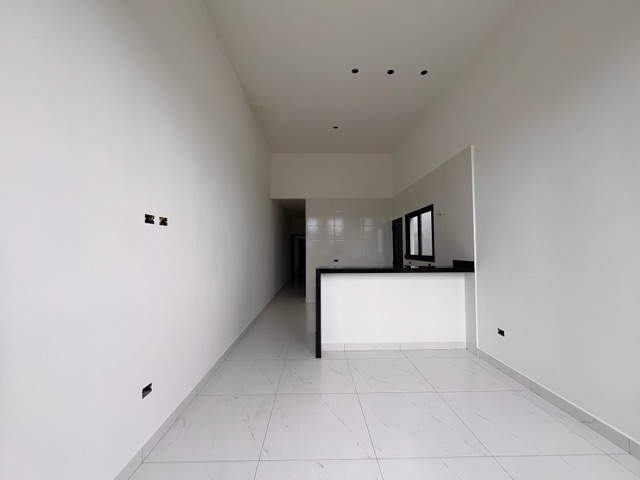 Foto do Casa - Casa à venda, 3 dormitórios, 1 suíte, 1 vaga, 76m², Golfinhos, Caraguatatuba, SP | Necta Serviços Imobiliários Ltda