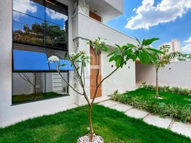 Casa com 450m² 4 quartos e 5 banheiros, à venda, no bairro Jardim Atlântico em Goiânia