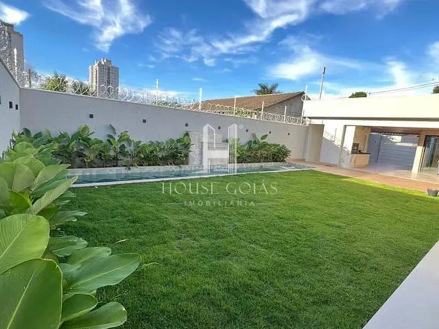 Casa com 450m² 4 quartos e 5 banheiros, à venda, no bairro Jardim Atlântico em Goiânia
