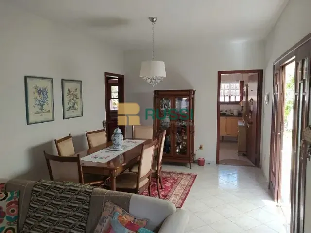Casa com 250m² 4 quartos e 3 banheiros, à venda, no bairro Urbanova I em São José dos Campos