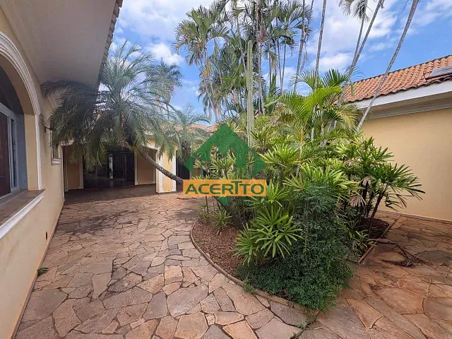 Casa com 1200m², para alugar, no bairro Vila Mendonça em Araçatuba