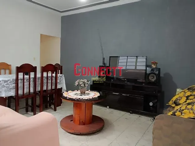 Casa com 150m² 2 quartos e 2 banheiros, à venda, no bairro Jardim Piratininga em Ribeirão Preto