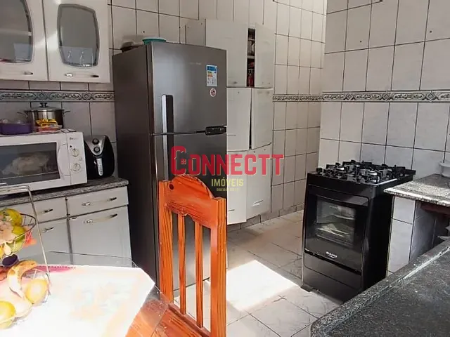 Casa com 150m² 2 quartos e 2 banheiros, à venda, no bairro Jardim Piratininga em Ribeirão Preto