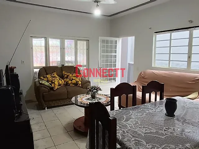 Casa com 150m² 2 quartos e 2 banheiros, à venda, no bairro Jardim Piratininga em Ribeirão Preto