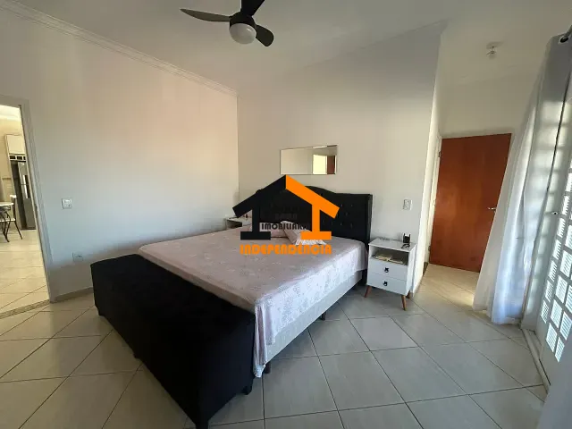 Casa com 180m² 3 quartos e 2 banheiros, à venda, no bairro Loteamento Residencial Terra Nova em Itatiba