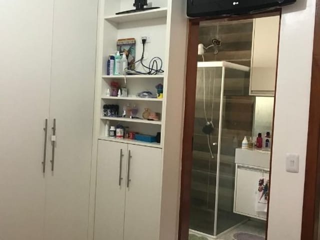 Casa com 125m² 2 quartos e 1 banheiro, à venda ou para alugar, no bairro Centro (Caucaia do Alto) em Cotia