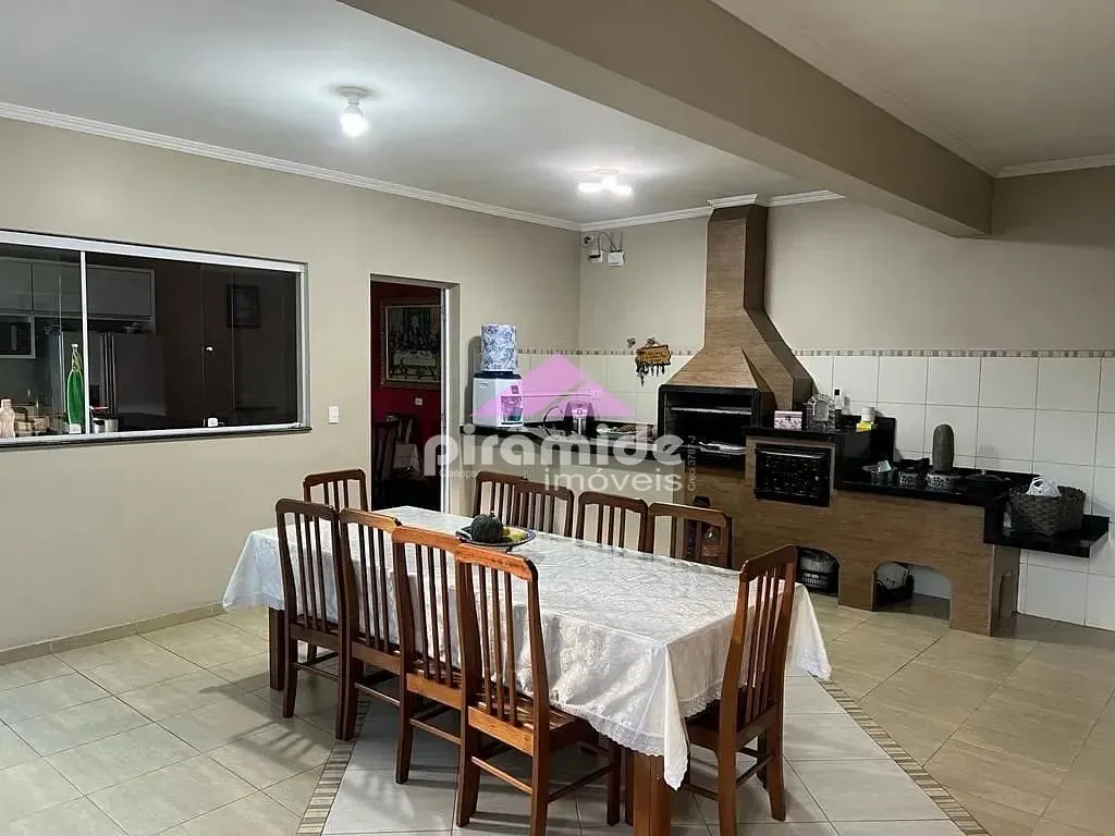 Casa, 3 quartos, 330 m² - Foto 27