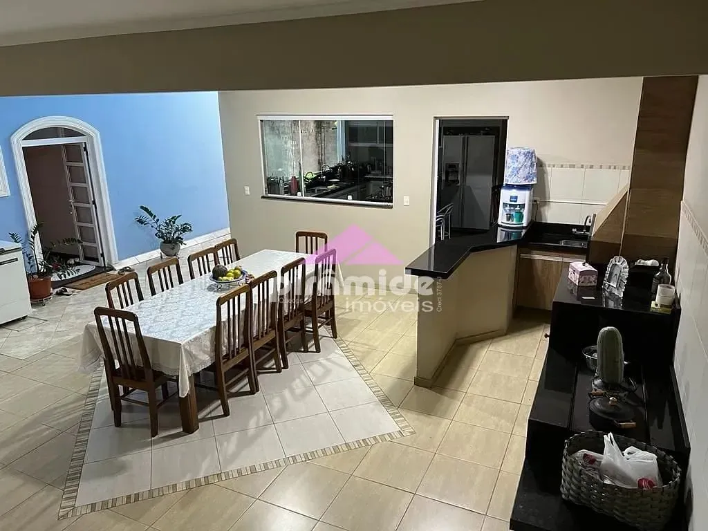 Casa, 3 quartos, 330 m² - Foto 26