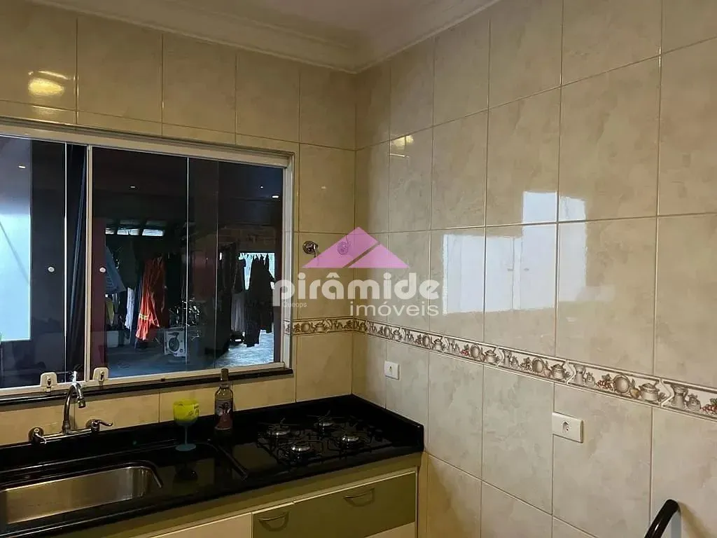 Casa, 3 quartos, 330 m² - Foto 10