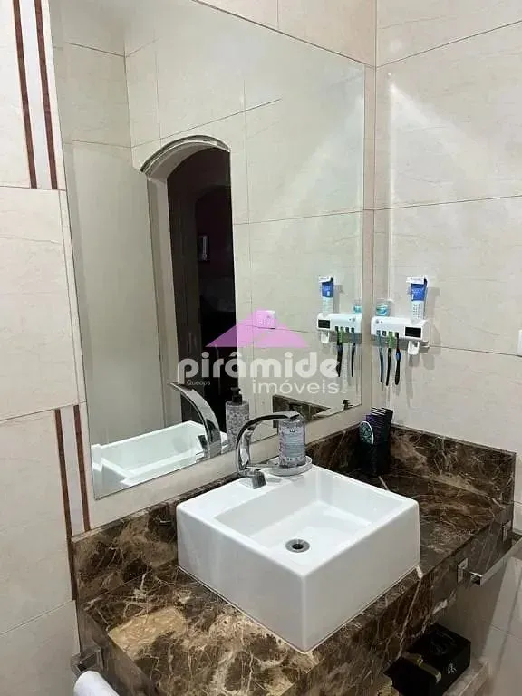 Casa, 3 quartos, 330 m² - Foto 25