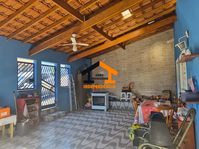 Casa com 263m² 2 quartos e 2 banheiros, à venda, no bairro Núcleo Residencial Porto Seguro em Itatiba