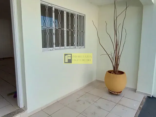 Casa com 80m² 2 quartos e 1 banheiro, para alugar, no bairro Parque Industrial em São José do Rio Preto