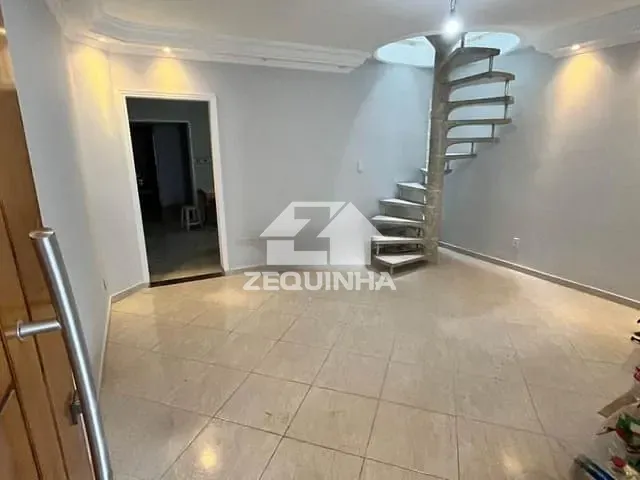 Casa com 131m² 3 quartos e 3 banheiros, à venda, no bairro Vila Yolanda em Osasco