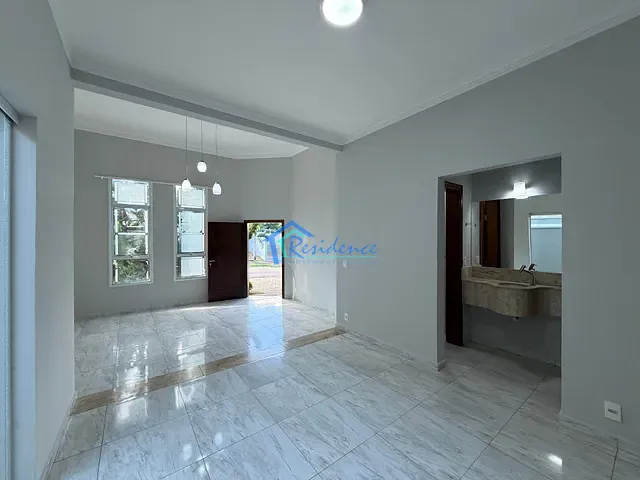 Casa com 325m² 3 quartos e 1 banheiro, à venda, no bairro Alto de Itaici em Indaiatuba
