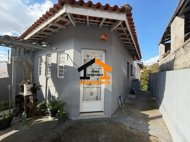 Casa com 175m² 2 quartos e 2 banheiros, à venda, no bairro Jardim América em Itatiba