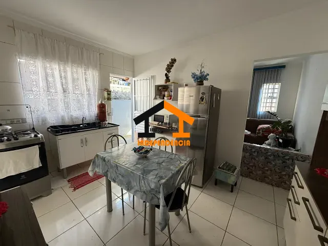 Casa com 175m² 2 quartos e 2 banheiros, à venda, no bairro Jardim América em Itatiba