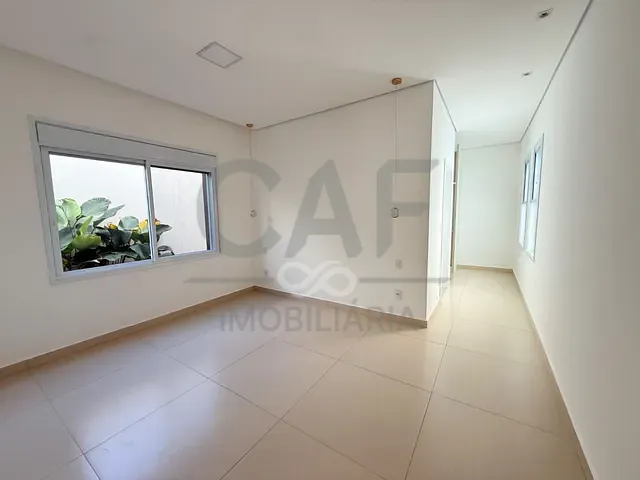 Casa com 400m² 3 quartos e 3 banheiros, à venda, no bairro Residencial Portal do Sol em Holambra
