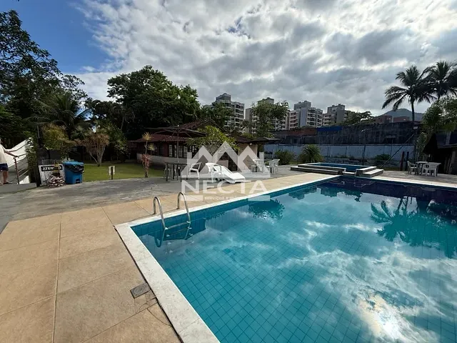 Casa com 1m² 1 quarto e 1 banheiro, à venda, no bairro Jardim Casa Branca em Caraguatatuba