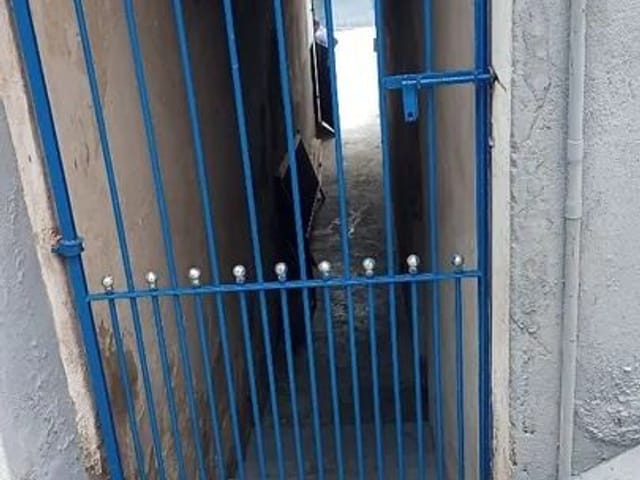 Casa com 180m² 2 quartos e 3 banheiros, à venda, no bairro Jardim Ana Estela em Carapicuíba