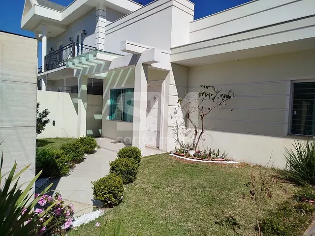 Casa com 360m² 3 quartos e 2 banheiros, à venda, no bairro Paraíso em Chapecó