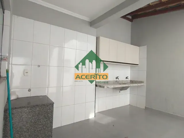 Casa com 250m² 3 quartos e 3 banheiros, à venda, no bairro Planalto em Araçatuba