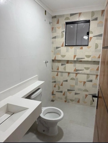 Casa 3 quartos e 4 banheiros, à venda, no bairro Parque Santo Antônio em Campos dos Goytacazes