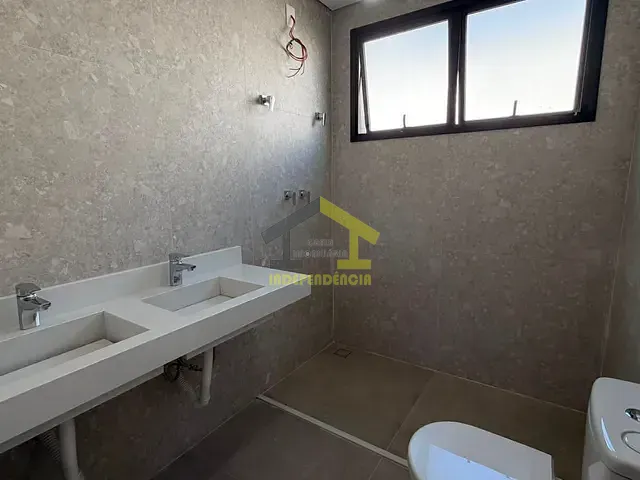 Casa com 380m² 3 quartos e 1 banheiro, à venda, no bairro Residencial Fazenda Santa Rosa - Fase 1 em Itatiba