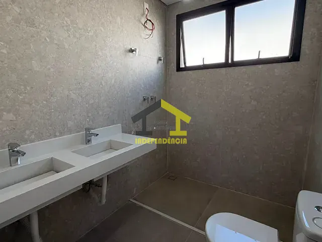 Casa com 380m² 3 quartos e 1 banheiro, à venda, no bairro Residencial Fazenda Santa Rosa - Fase 1 em Itatiba
