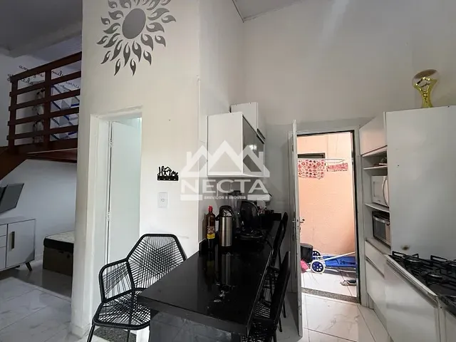 Casa 2 quartos e 1 banheiro, à venda, no bairro Jardim Casa Branca em Caraguatatuba