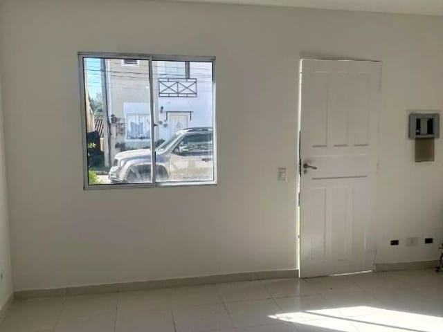 Casa com 96m² 2 quartos e 2 banheiros, à venda, no bairro Chácara Canta Galo em Cotia