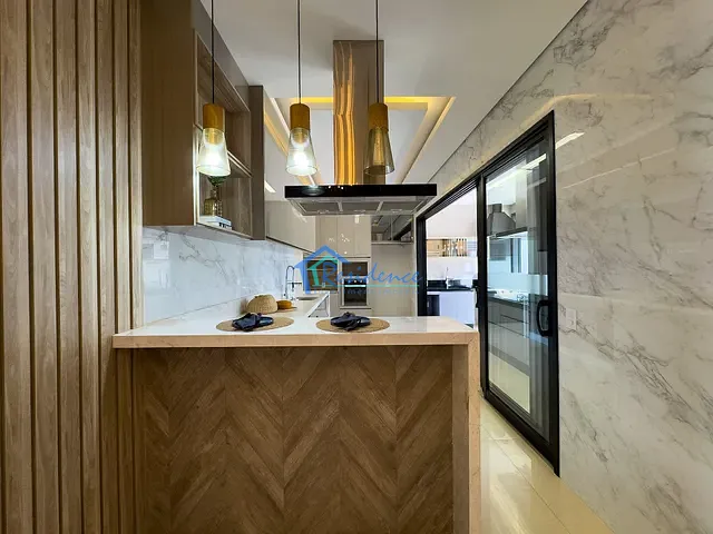 Casa com 300m² 3 quartos e 3 banheiros, à venda, no bairro Jardim Esplanada em Indaiatuba