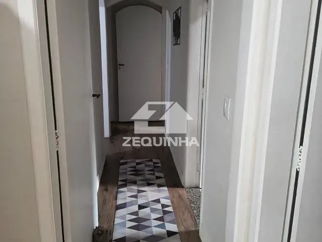 Casa com 350m² 4 quartos e 2 banheiros, à venda, no bairro City Bussocaba em Osasco