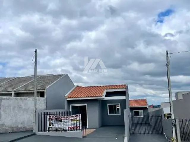 Casa com 180m² 3 quartos e 1 banheiro, à venda, no bairro Contorno em Ponta Grossa