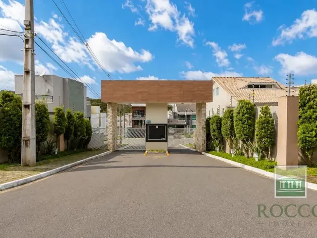 Casa 1 quarto e 1 banheiro, à venda, no bairro Santa Cândida em Curitiba