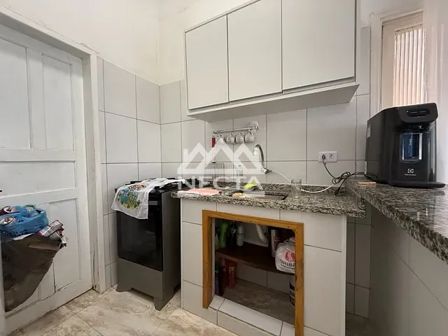 Casa 1 quarto e 1 banheiro, à venda, no bairro Jardim Casa Branca em Caraguatatuba