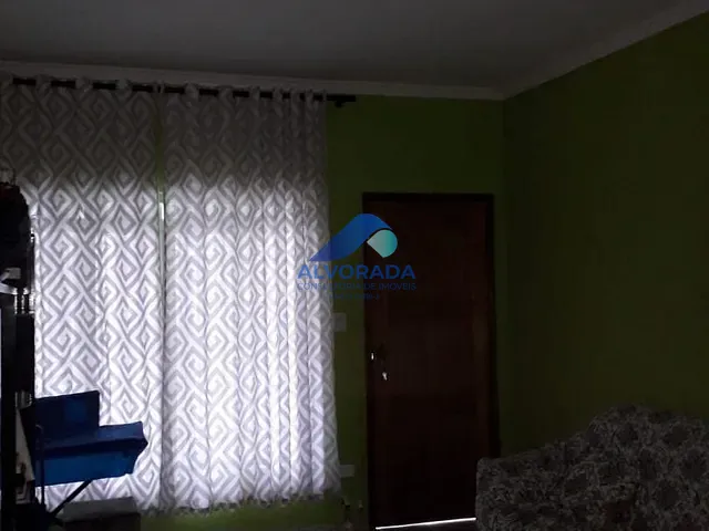 Casa com 250m² 2 quartos e 1 banheiro, à venda, no bairro Vila Machado em Jacareí